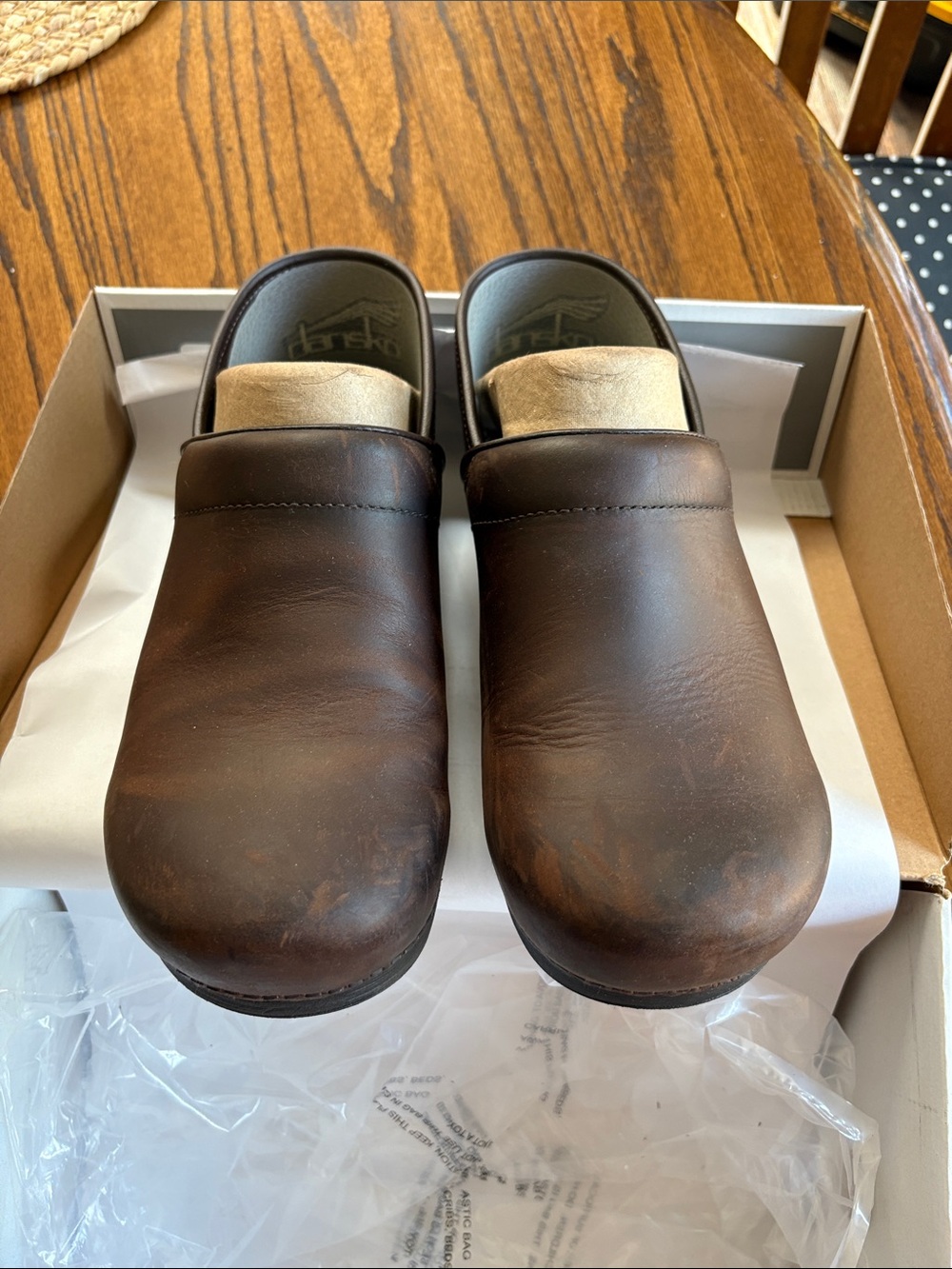 Dansko Dark Brown XP 2.0 waterproof Slip-On Clogs